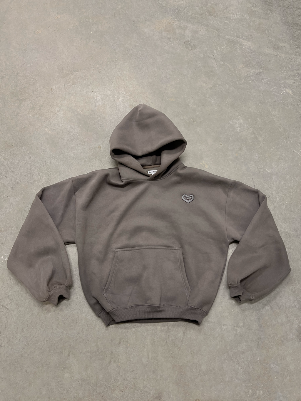BASE  HOODIE