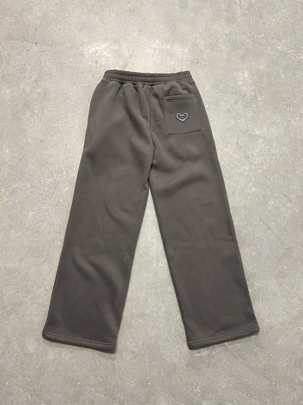 BASE STRAIGHT PANTS